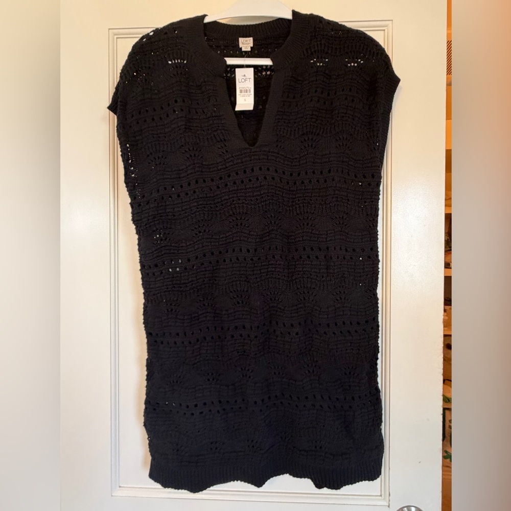LOFT Beach - Black Crochet V-Neck Sleeveless Knit Coverup